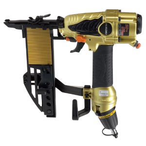 フロアタッカー